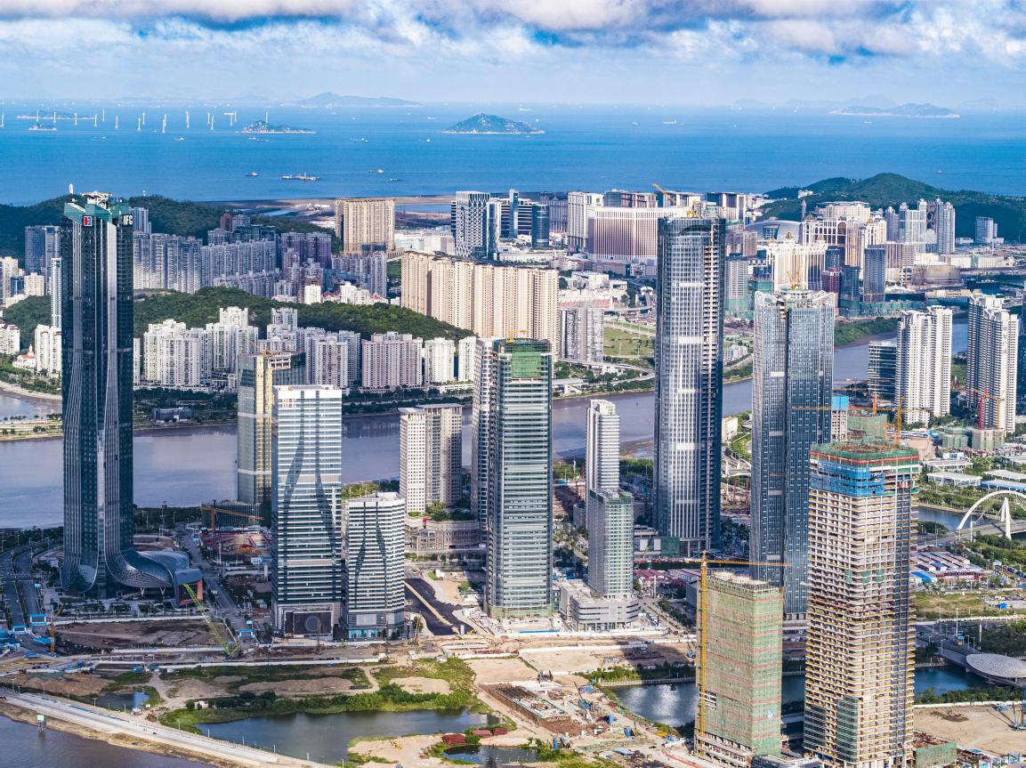 2025新澳门和香港精准正版免费和2025澳门今晚必开一肖,全面释义、解释与落实与警惕虚假宣传-全面释义、解释与落实